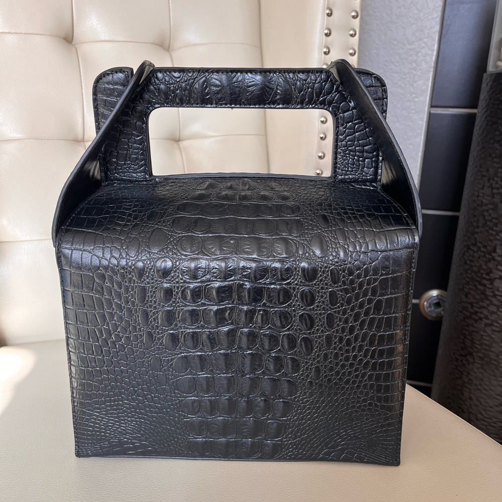 Crocodile Box Handbag. 10.5Lx11.8Hx5.5D. Strap approx 42in